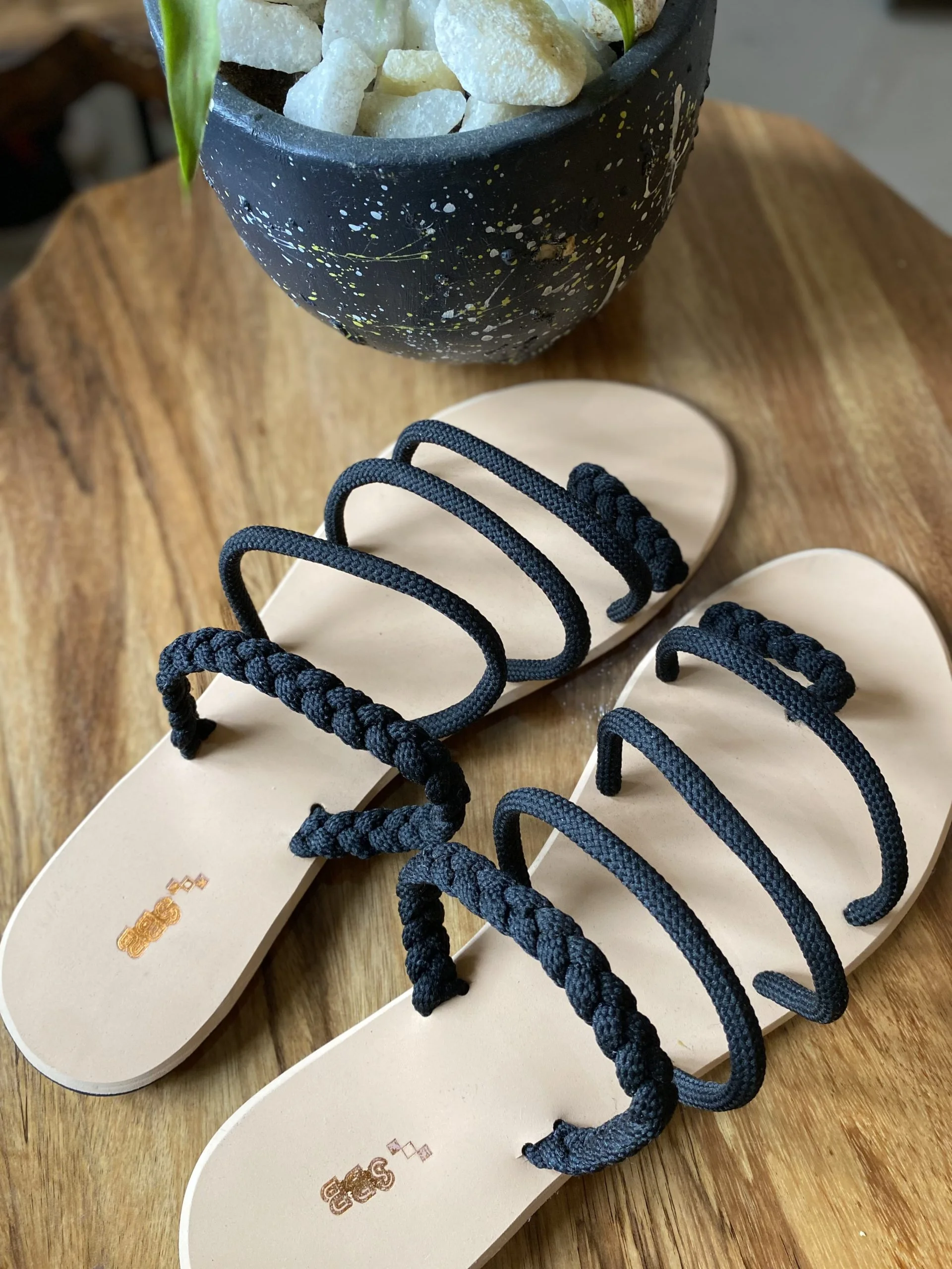 Iris Extra Grip Slippers
